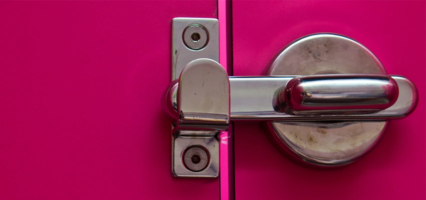 Childproof Gate Lock in West Carson, California
