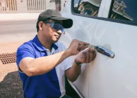 Car Locksmith in West Carson, CA